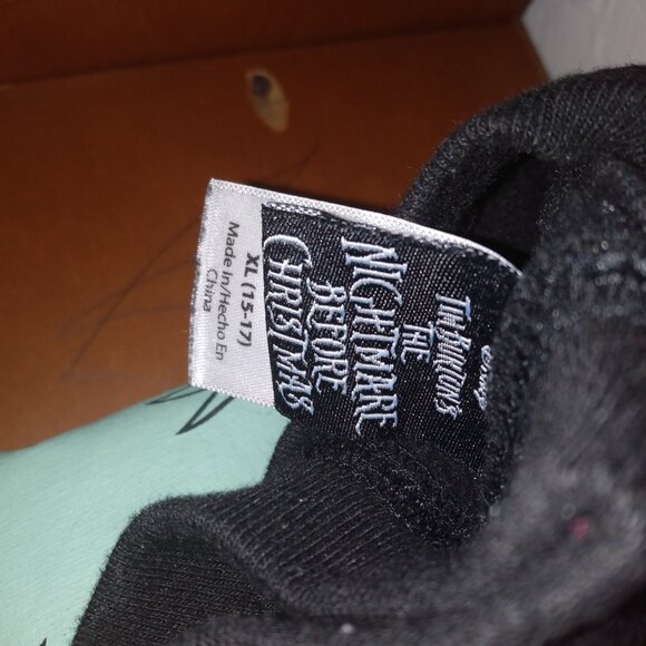 Nightmare before Christmas sweater an pants - Picture 4 of 5